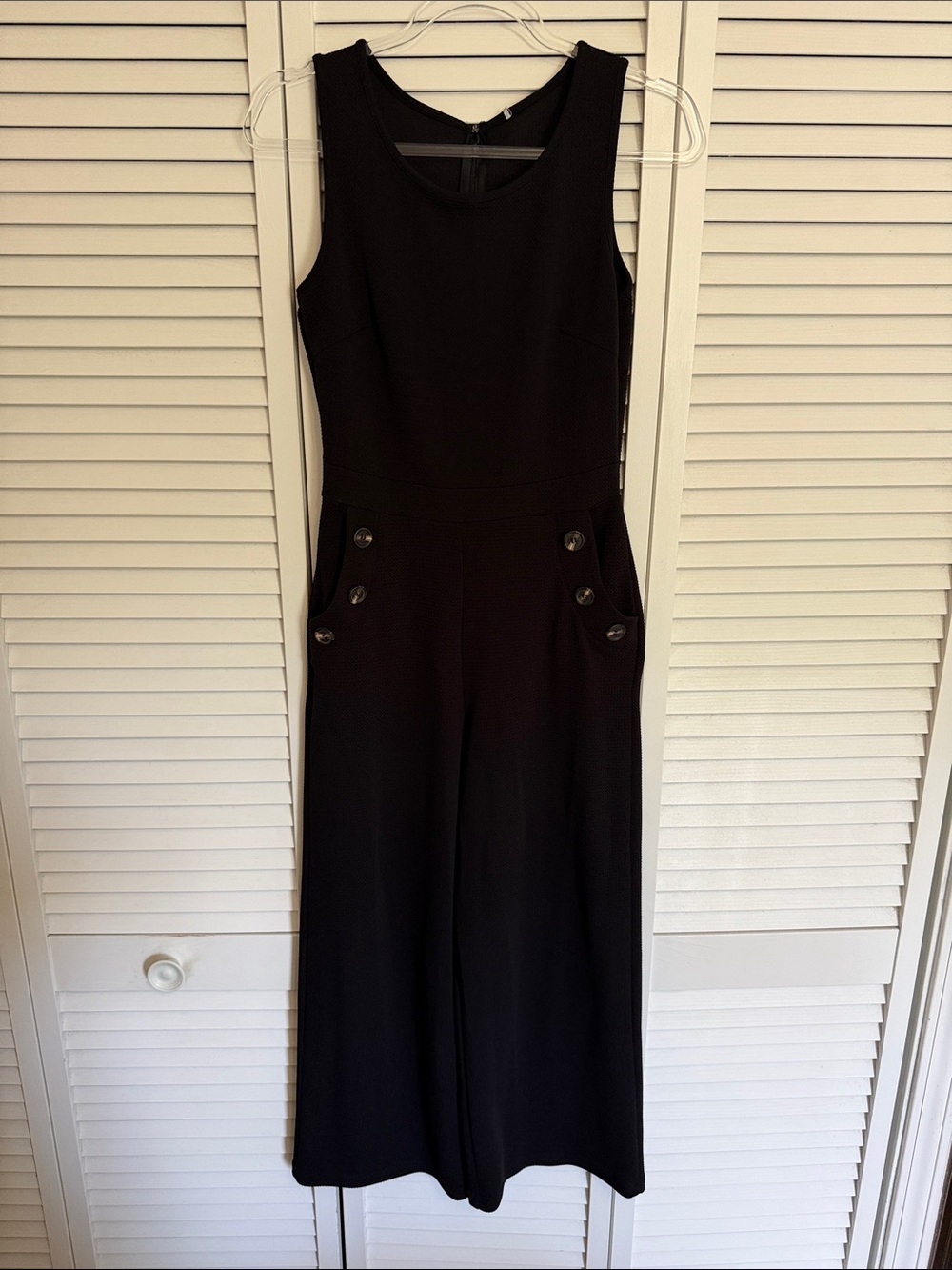 Sleeveless Black Wide-Leg Jumpsuit